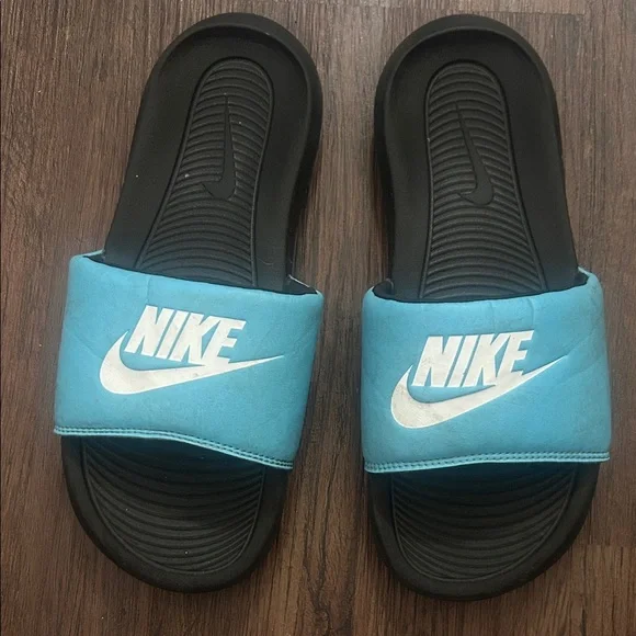 Nike women's benassi/victori one slides size 6 aqua blue/black/white - Picture 1 of 4